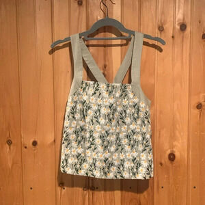 ANTHROPOLOGIE Embrodiered Daisy tank top